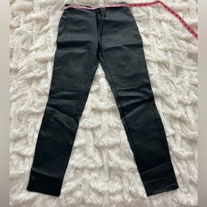 Ralph Lauren Women's Black faux leather pant.